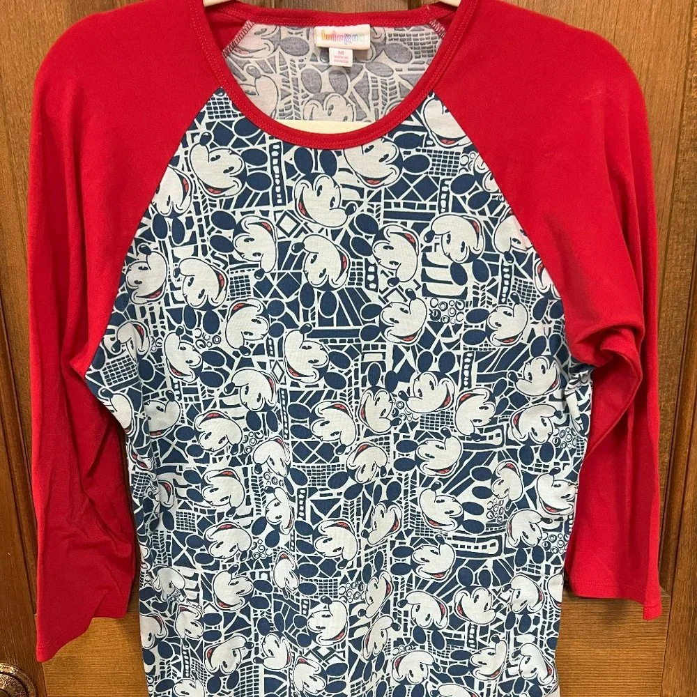 Lularoe Randy - Disney - Picture 1 of 4